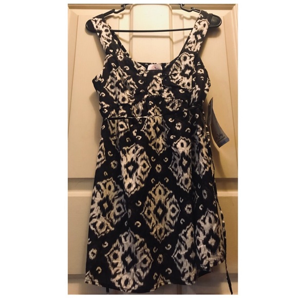 Oh Baby by Motherhood Tops - 👛 HOST PICK! NWT 🏷 Sleeveless Maternity Top M